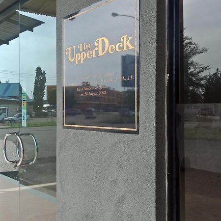 The Upper Deck Hotel كودات المظهر الخارجي الصورة