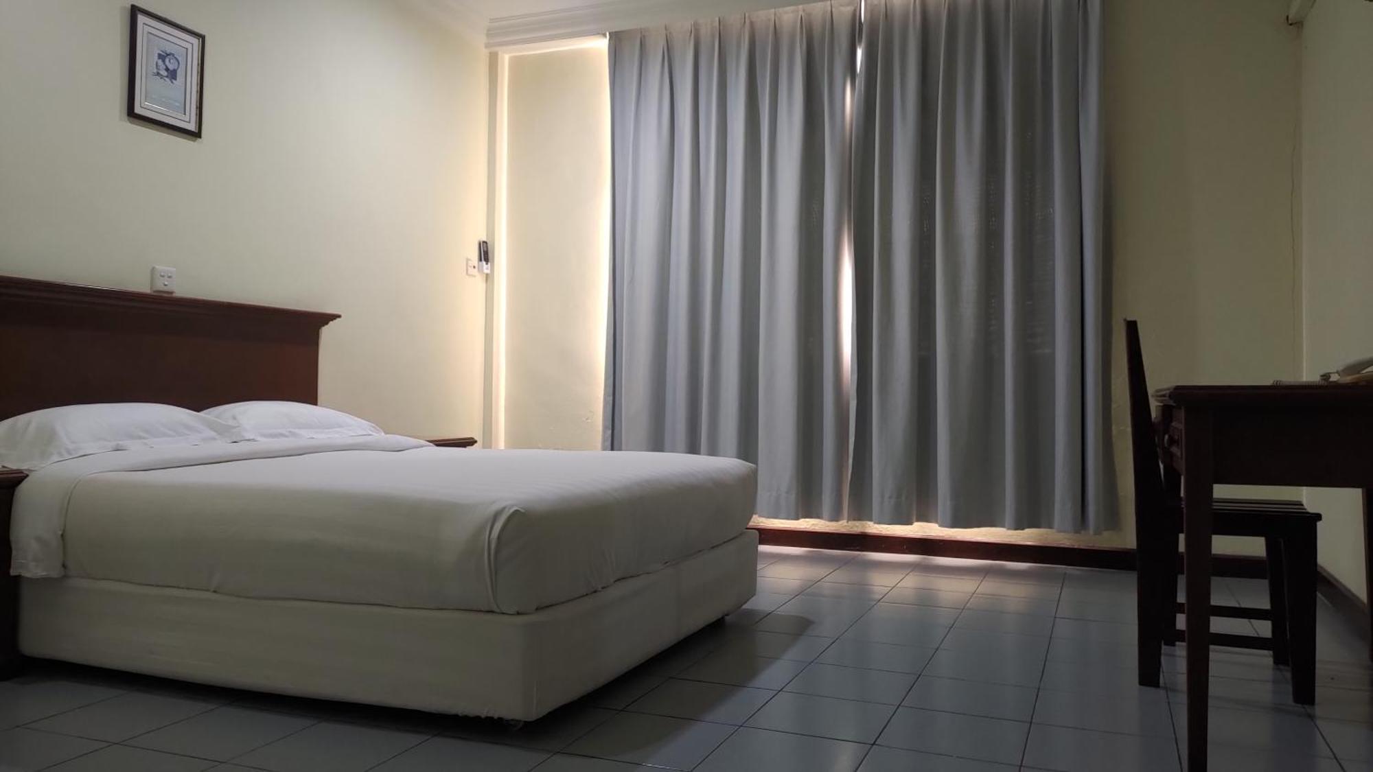 The Upper Deck Hotel كودات المظهر الخارجي الصورة